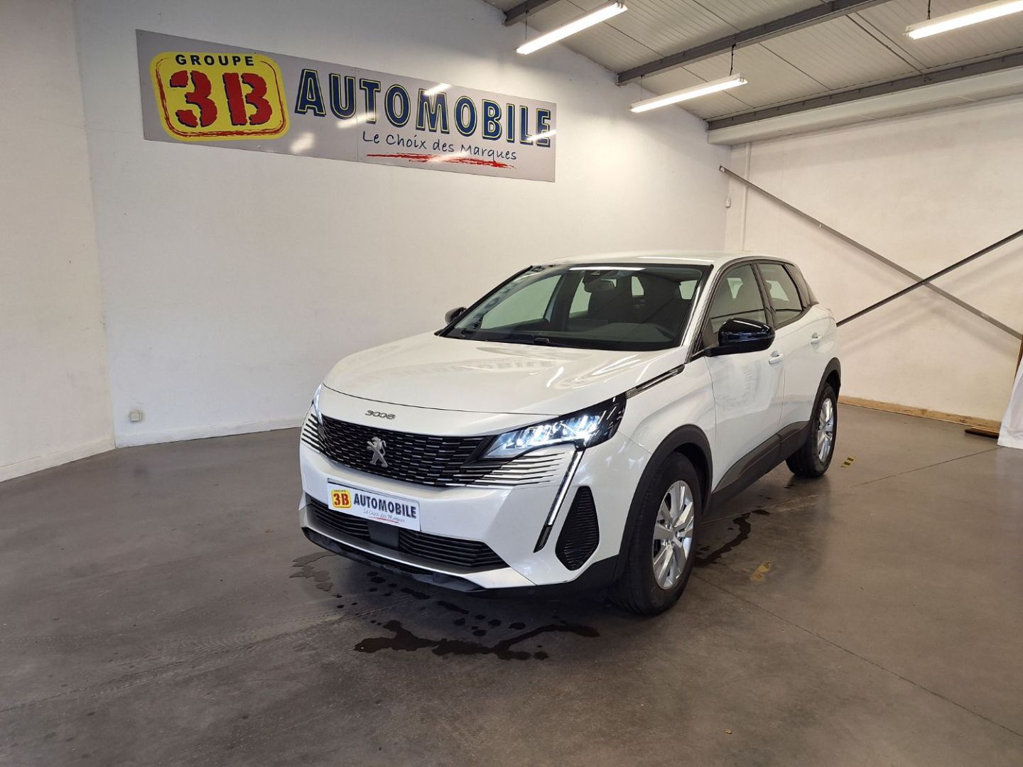 PEUGEOT 3008 Active Pack 1.5 HDi 130CV EAT8