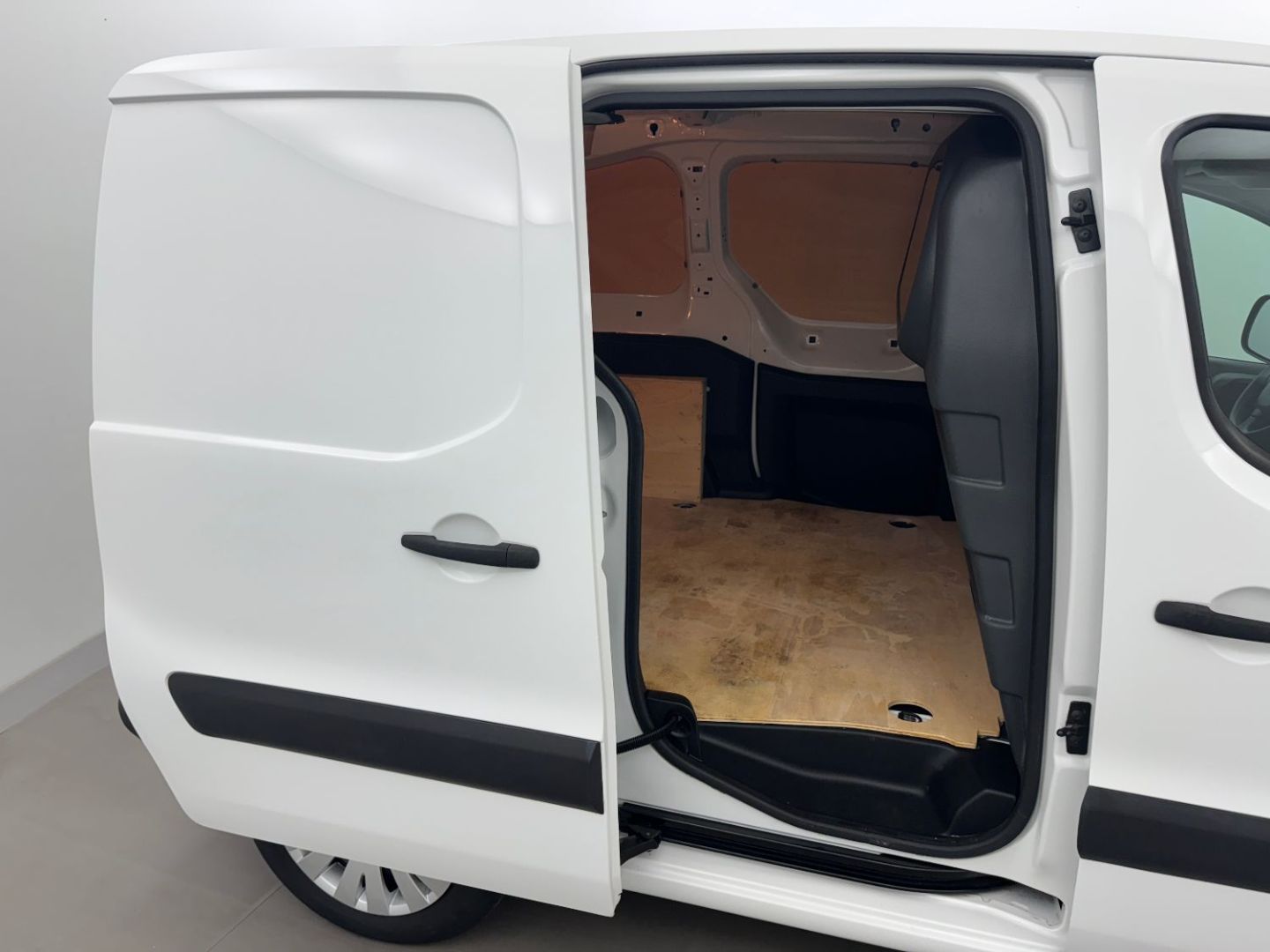 CITROEN BERLINGO FOURGON - M 1.6 BLUEHDI 100 BUSINESS ETG6