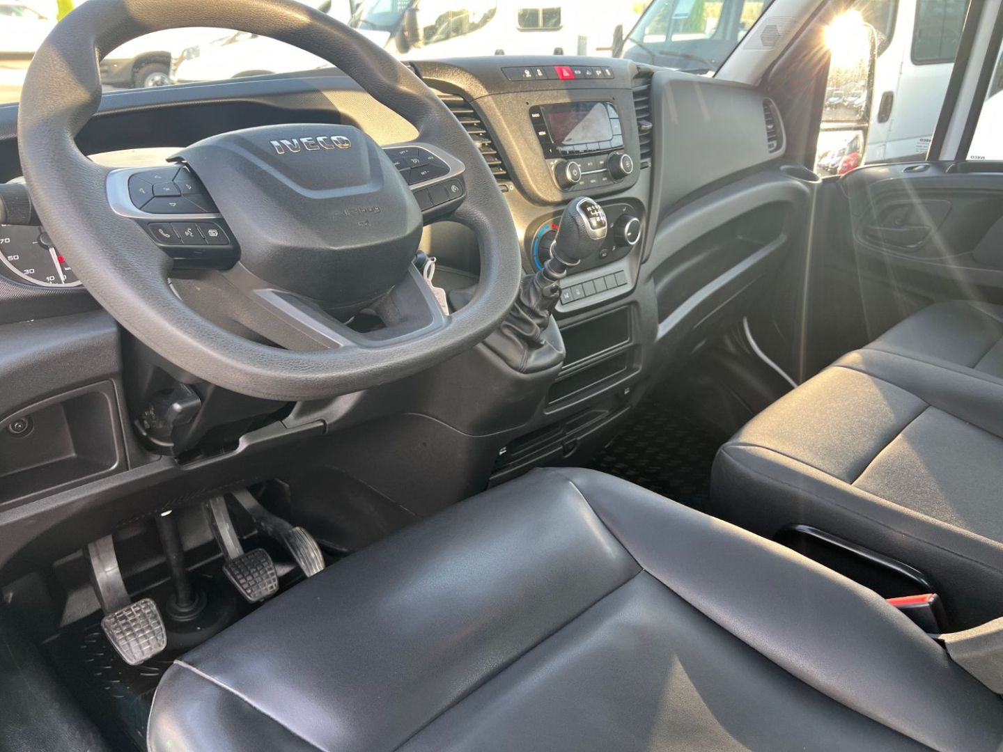 IVECO DAILY POLYBENNE - 35C16 160CV 3L BRAS DALBY