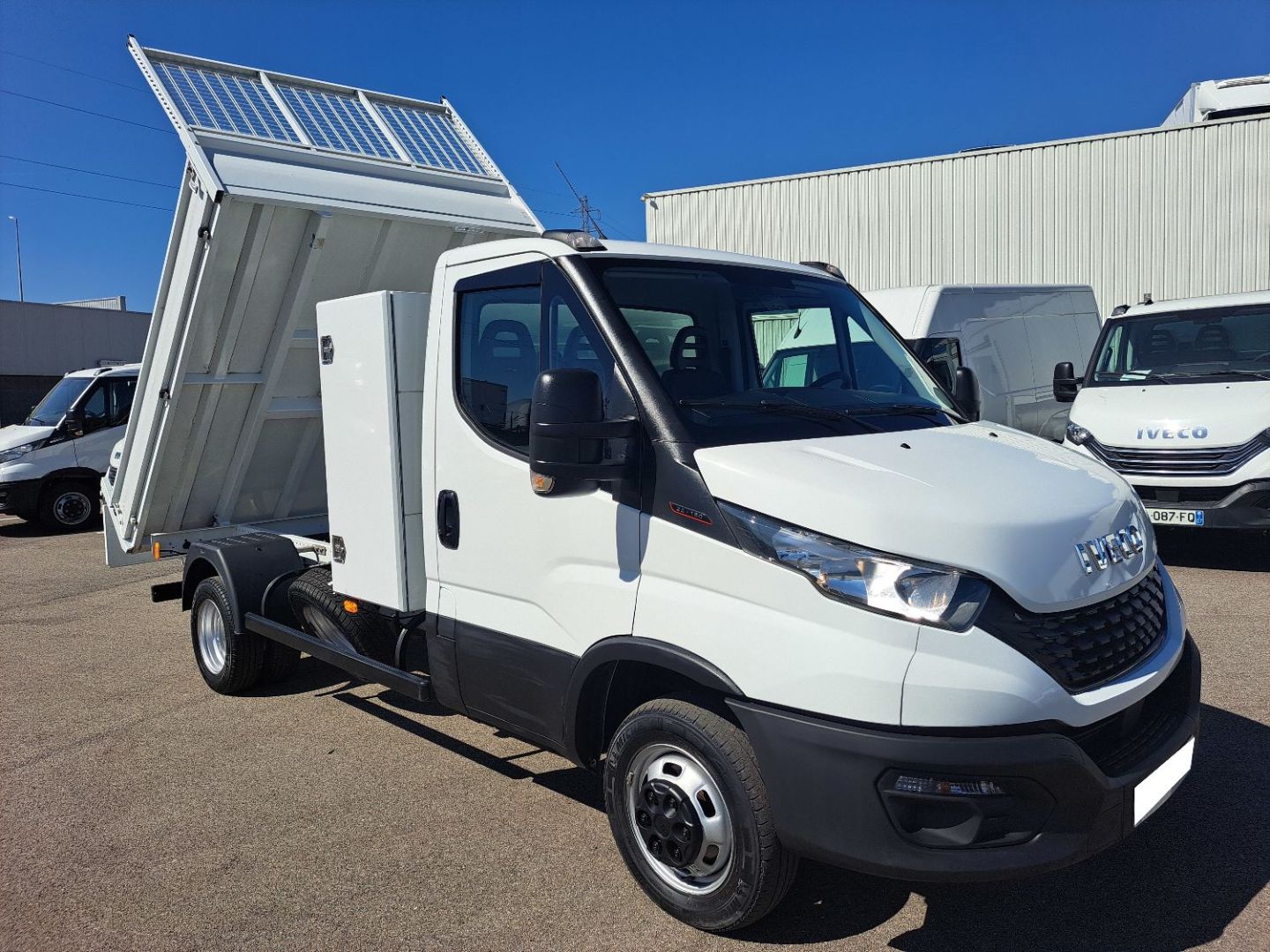 IVECO DAILY 35C16 3.0 BENNE ET COFFRE
