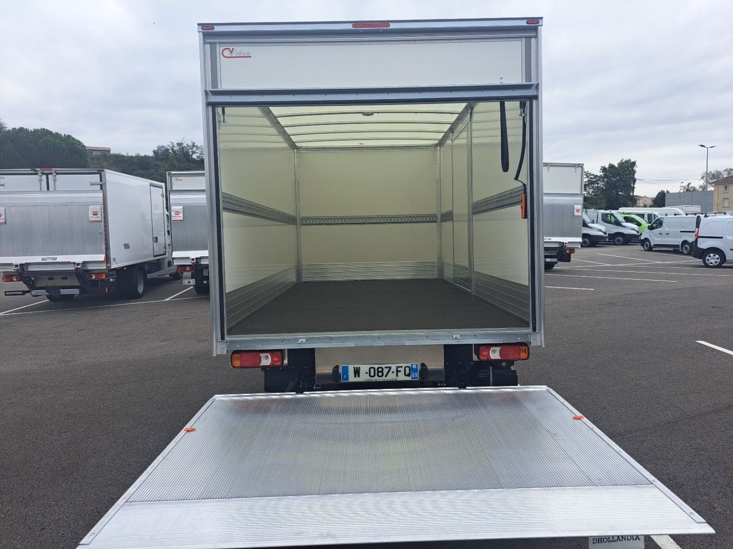 IVECO DAILY CAISSE - 35C18 A8 180CV 3L HAYON