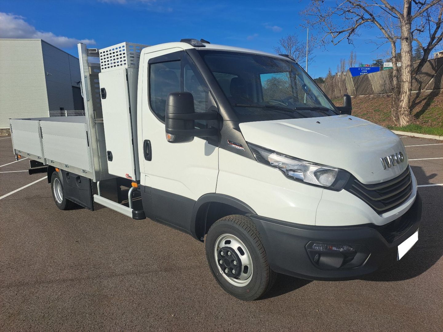 IVECO DAILY - 35C18 PLATEAU 180CV 3L