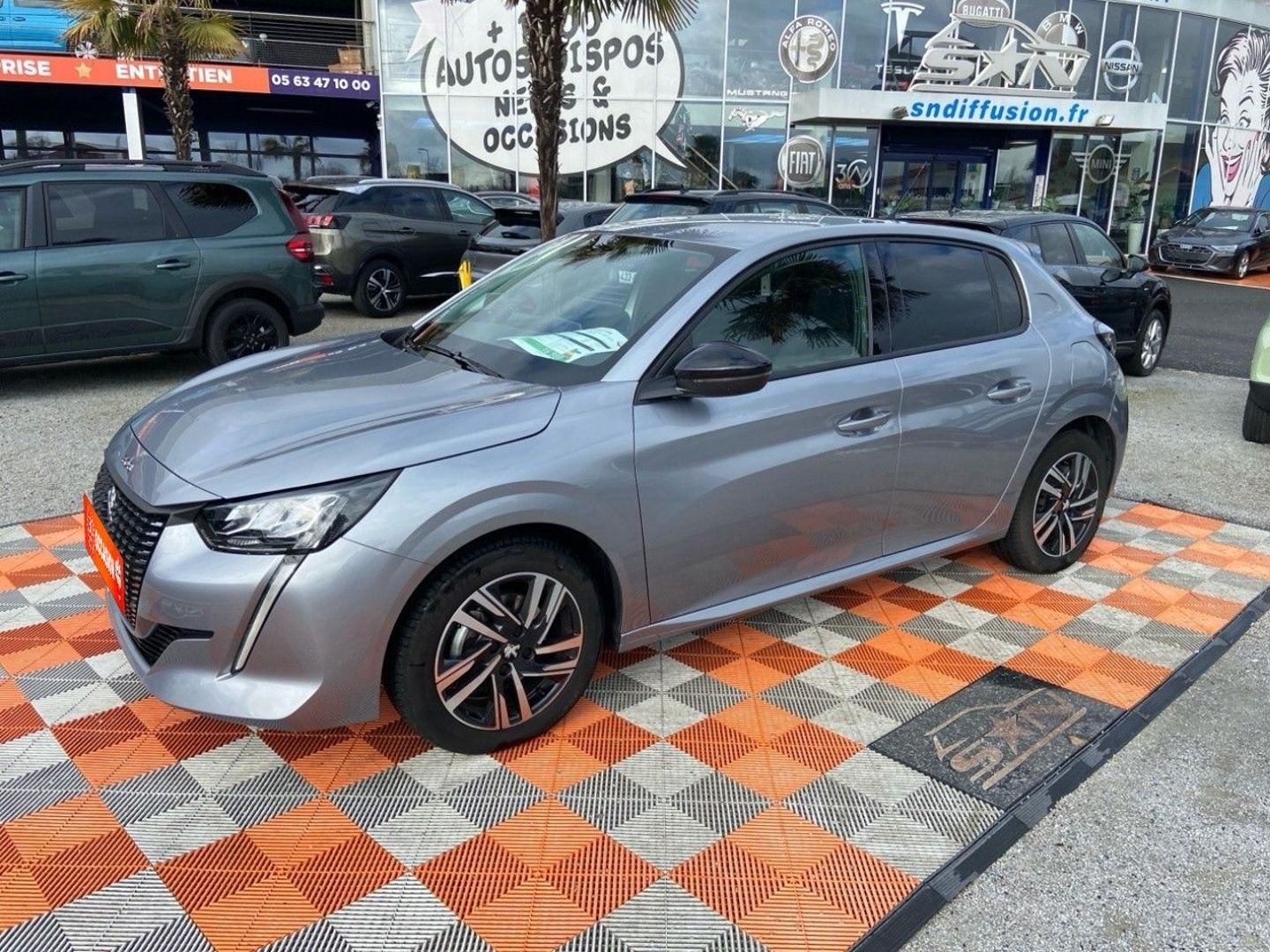 PEUGEOT 208 PureTech 100 BV6 ALLURE GPS Caméra