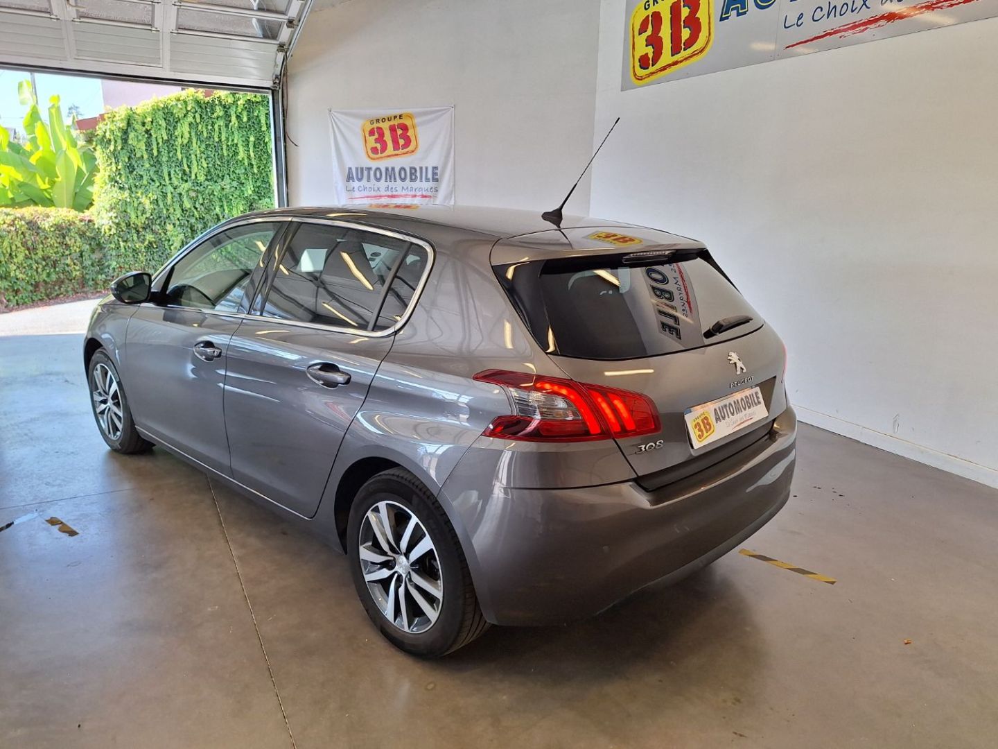 PEUGEOT 308 - 1.2 puretech allure 110CH