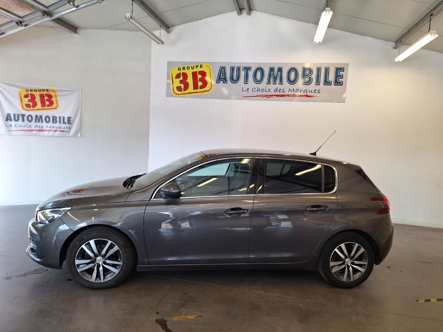 PEUGEOT 308 - 1.2 puretech allure 110CH