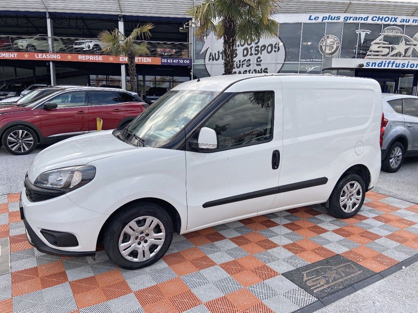 FIAT DOBLO CARGO - 1.6 D Multijet 105 PACK PRO 3PL