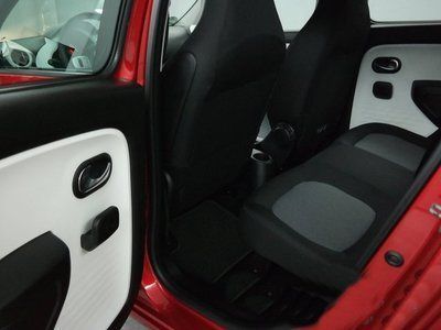 RENAULT TWINGO III - 1.0 SCe 70 ZEN