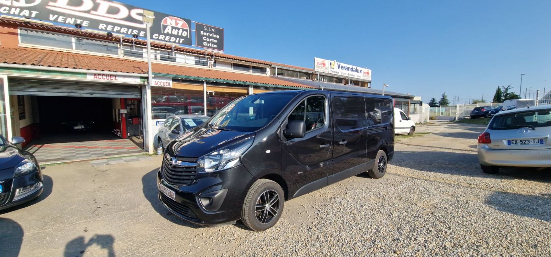 RENAULT TRAFIC - GPS CAMERA CLIM REGUL 2 PORTES LATERAL