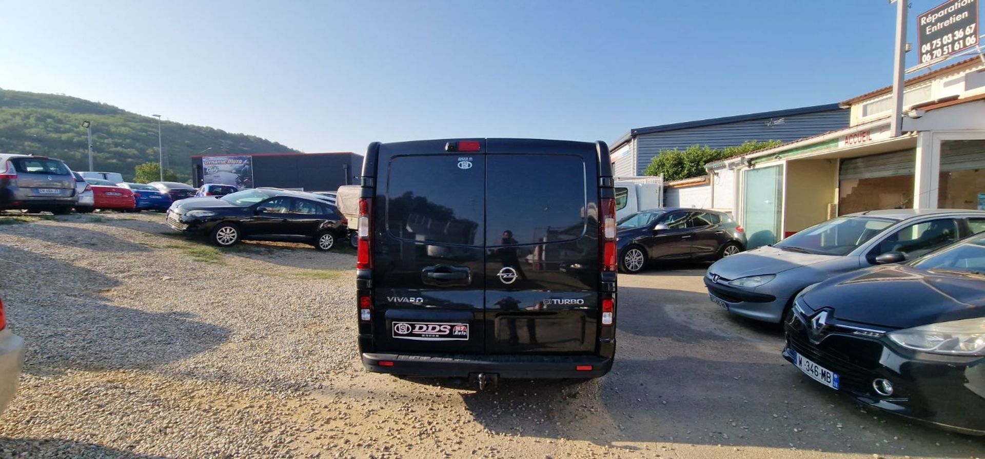 RENAULT TRAFIC - GPS CAMERA CLIM REGUL 2 PORTES LATERAL