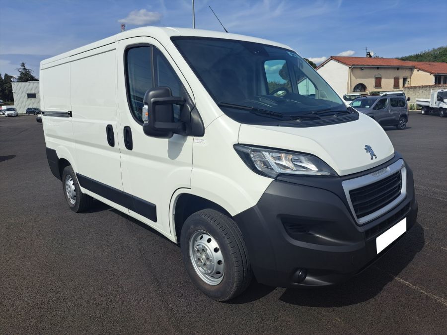 PEUGEOT BOXER - 333 L1H1 2.2 BLUEHDI 140 ASPHALT