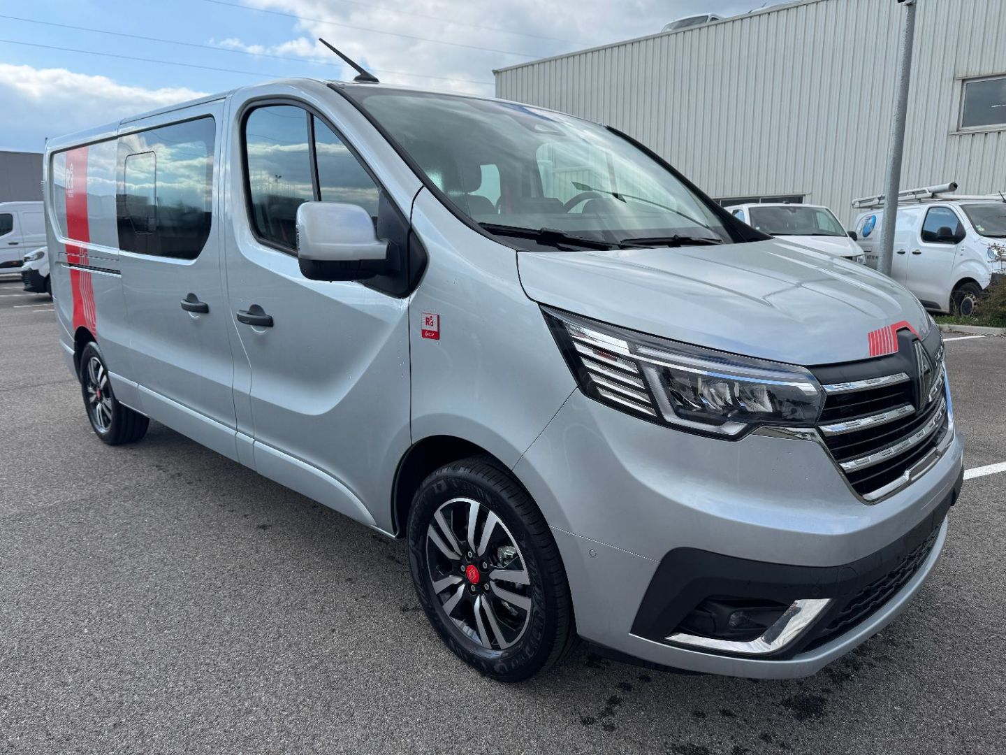RENAULT TRAFIC CABINE APPROFONDIE - L2H1 3T BLUE DCI 170 BVA9 EXCLUSIVE 6PL