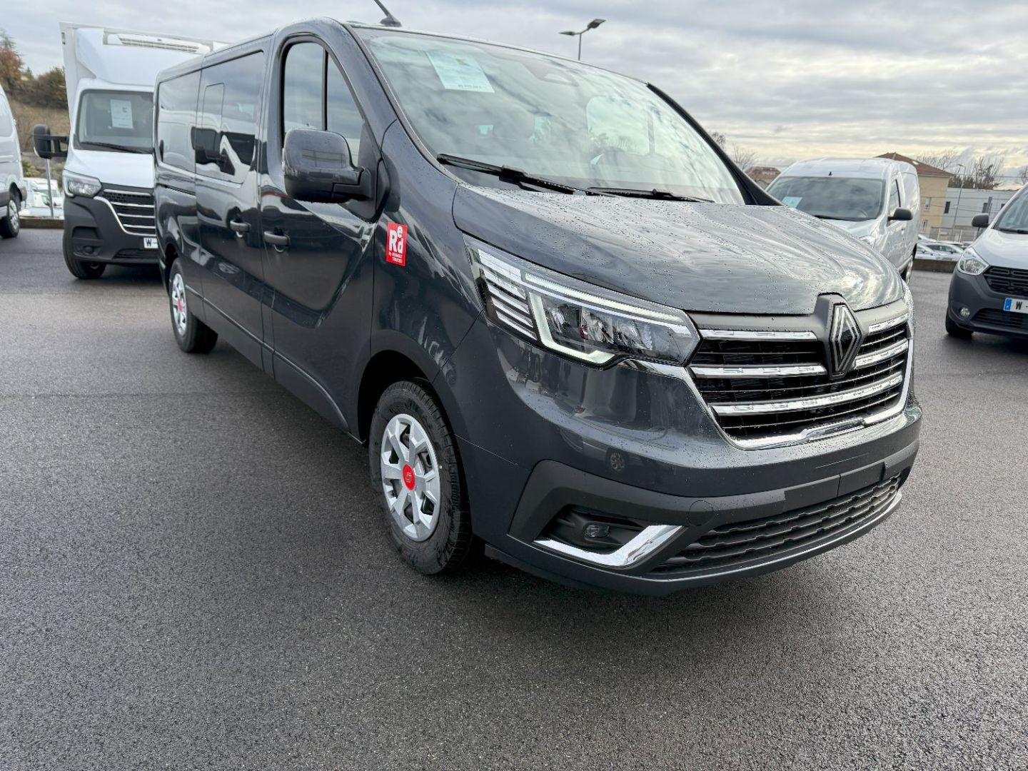 RENAULT TRAFIC COMBI L2 Blue dCi 150 RED EDITION 9PL
