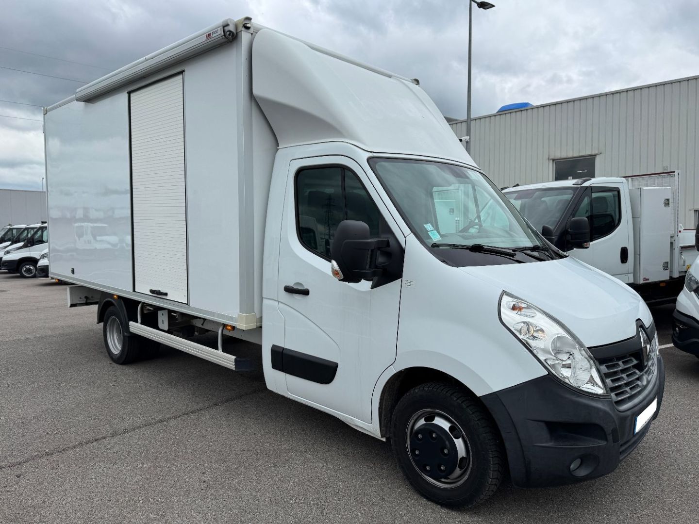 RENAULT MASTER - 2.3 DCI 165 CAISSE (2015)