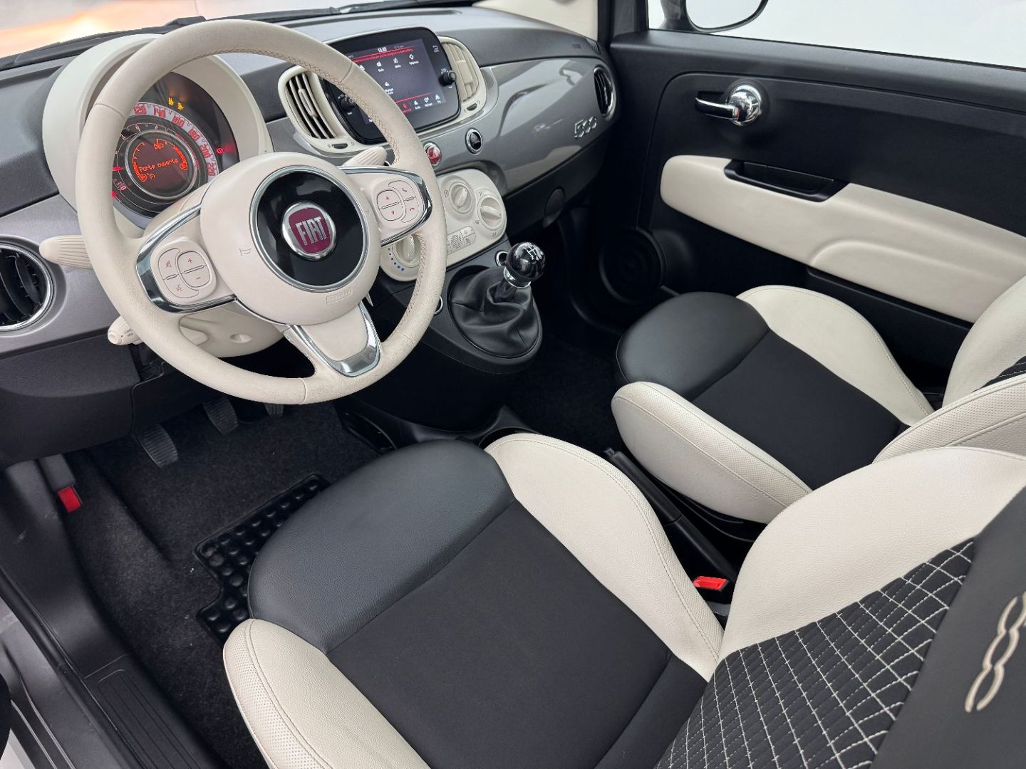 FIAT 500 - 1.0 Hybride 70 Dolcevita