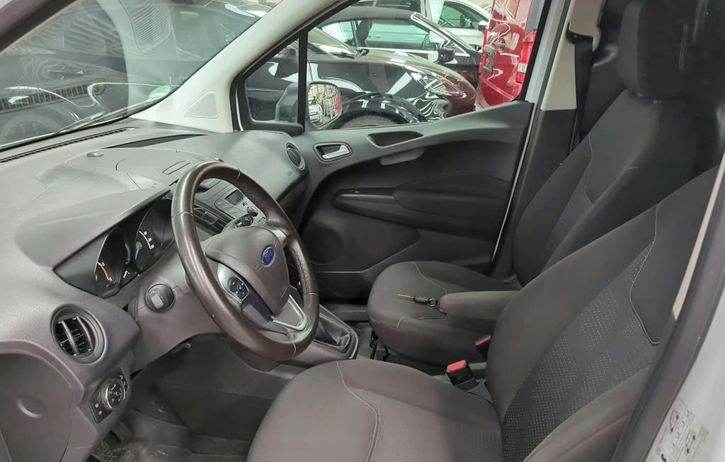 FORD TRANSIT COURIER FOURGON - 1.5 TDCI 75 Trend