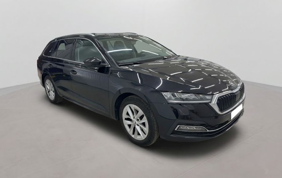 SKODA OCTAVIA COMBI - COMBI 1.0 ETSI MHEV 110 STYLE DSG7 (2022)