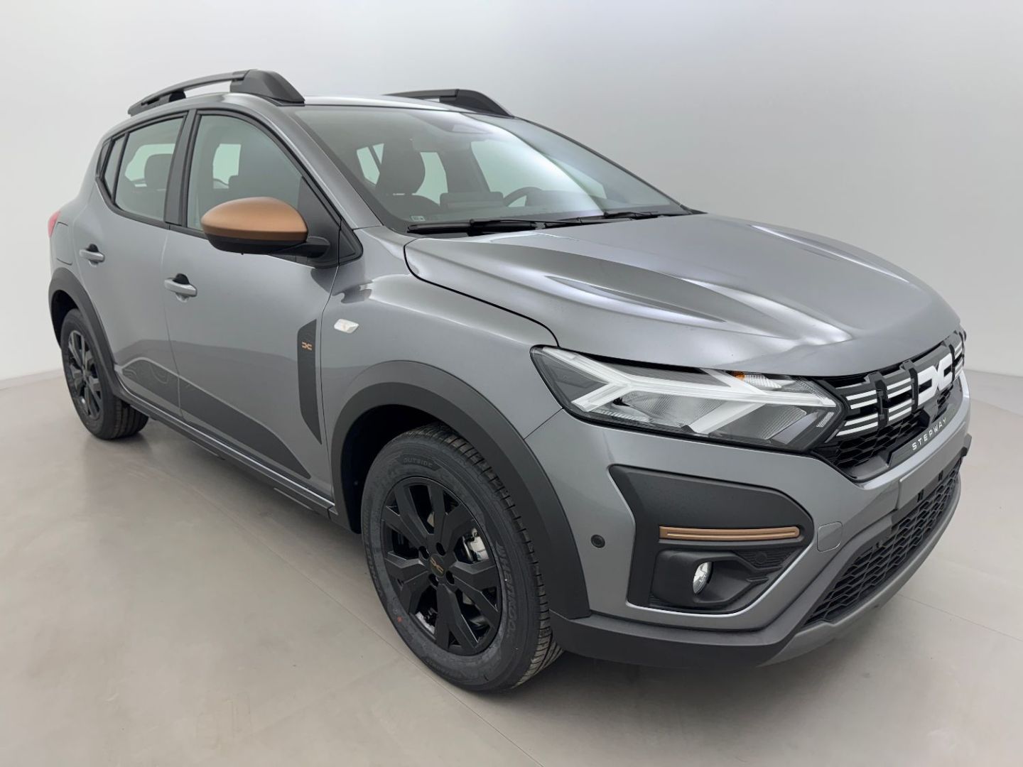 DACIA SANDERO - STEPWAY EXTREME TCE 90 CVT (2025)