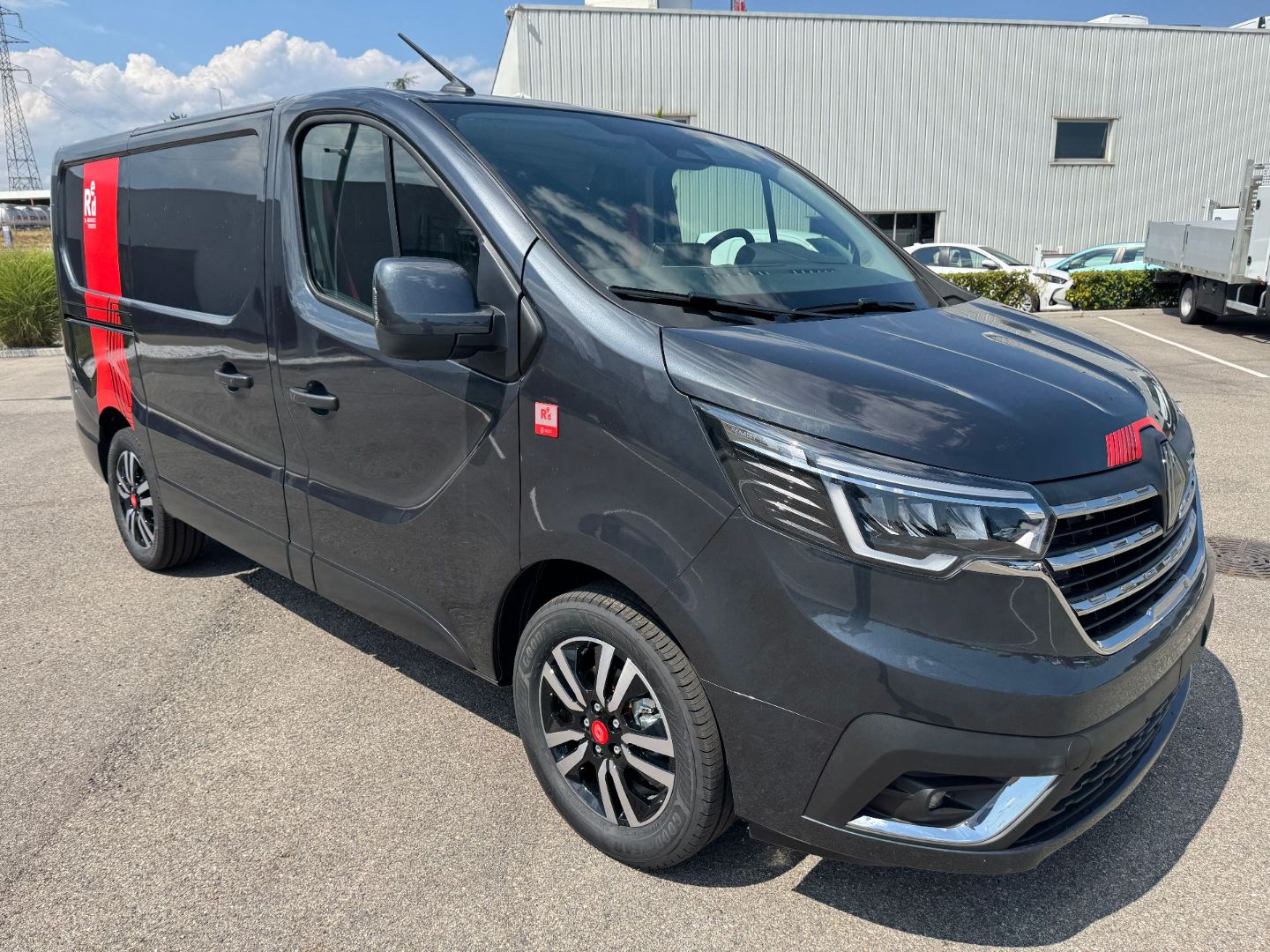 RENAULT TRAFIC FOURGON - L1H1 3T BLUE DCI 170 BVA9 EXCLUSIVE (2026)