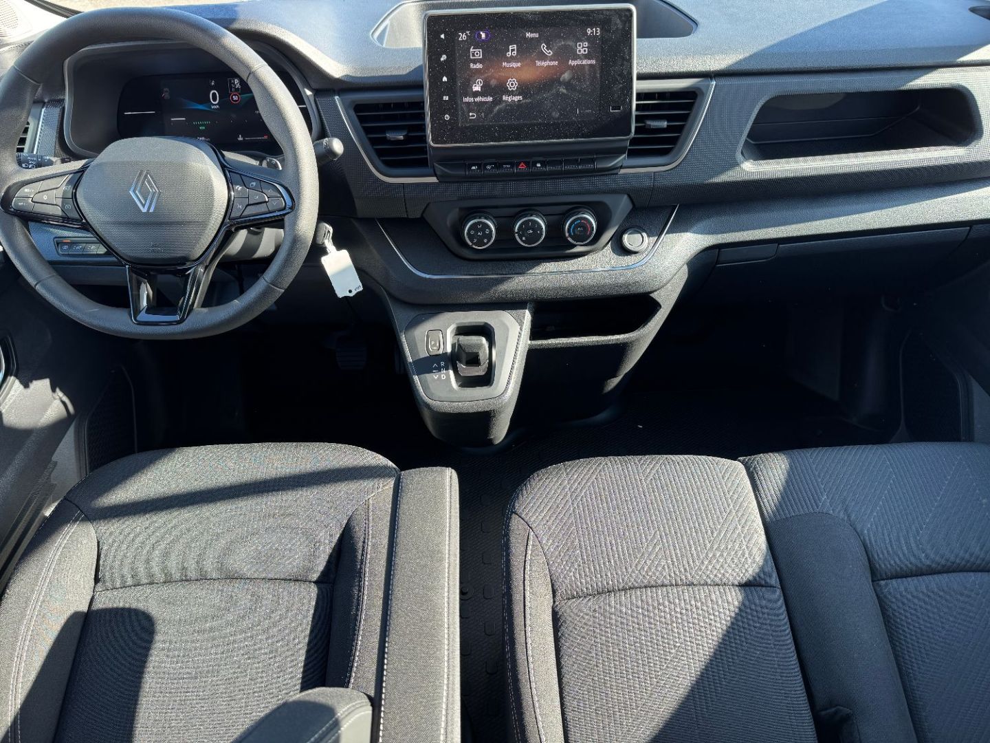 RENAULT TRAFIC CABINE APPROFONDIE - CA L2H1 3T BLUE DCI 150 BVA9 GSR2 RED EDITION 6PL (2025)