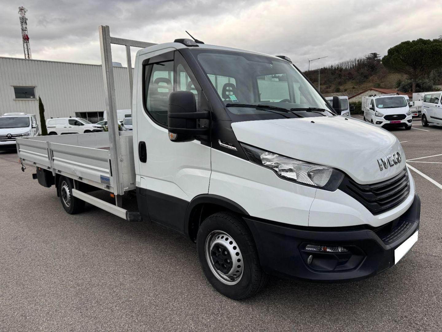 IVECO DAILY PLATEAU - 35S16 A8 160CV 3L 4M50 (2022)