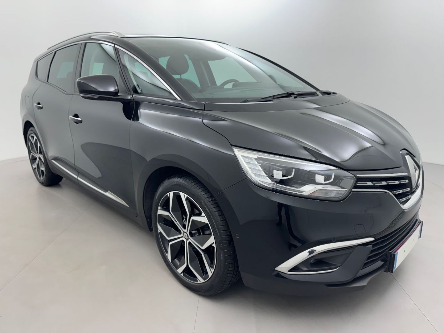 RENAULT GRAND SCENIC IV - 1.3 TCE 140 TECHNO EDC 7PL (2023)