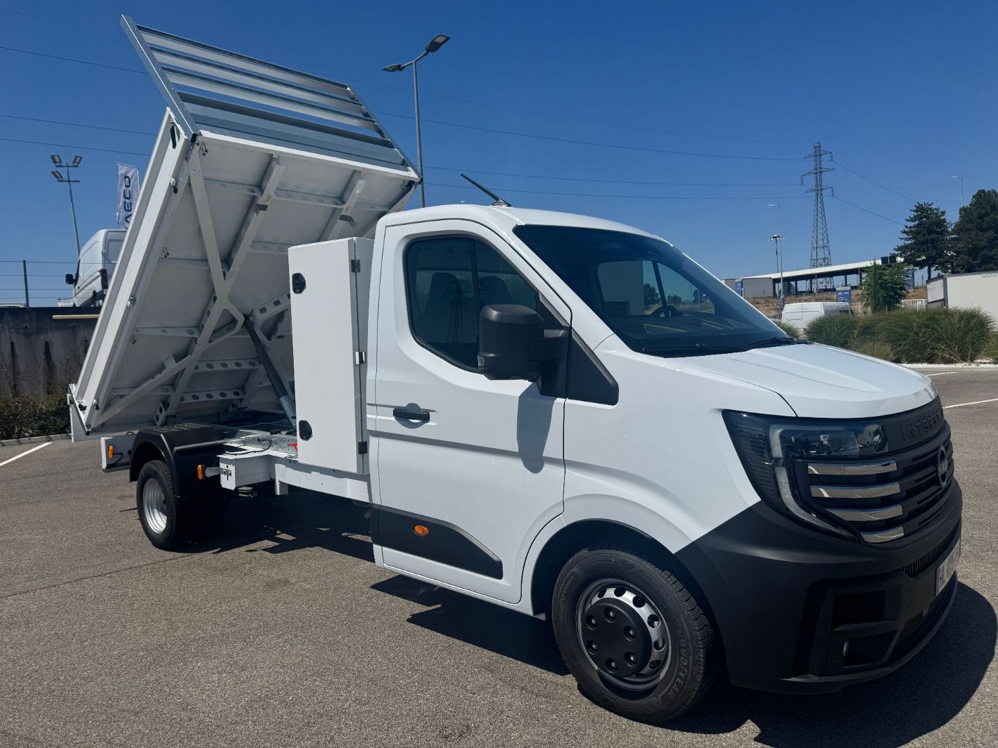 NISSAN INTERSTAR BENNE - 3T5 2L 150 N-CONNECTA ROUE JUMELEE (2026)