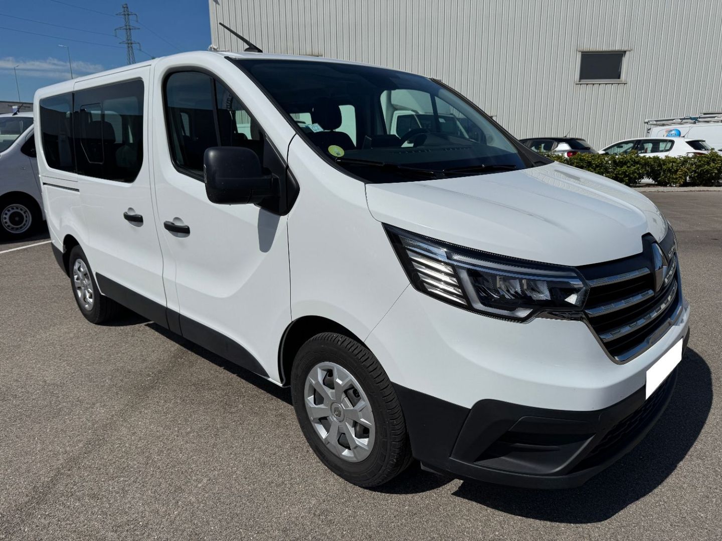 RENAULT TRAFIC COMBI - L1 2.0 DCI 150 ZEN 9PL (2021)