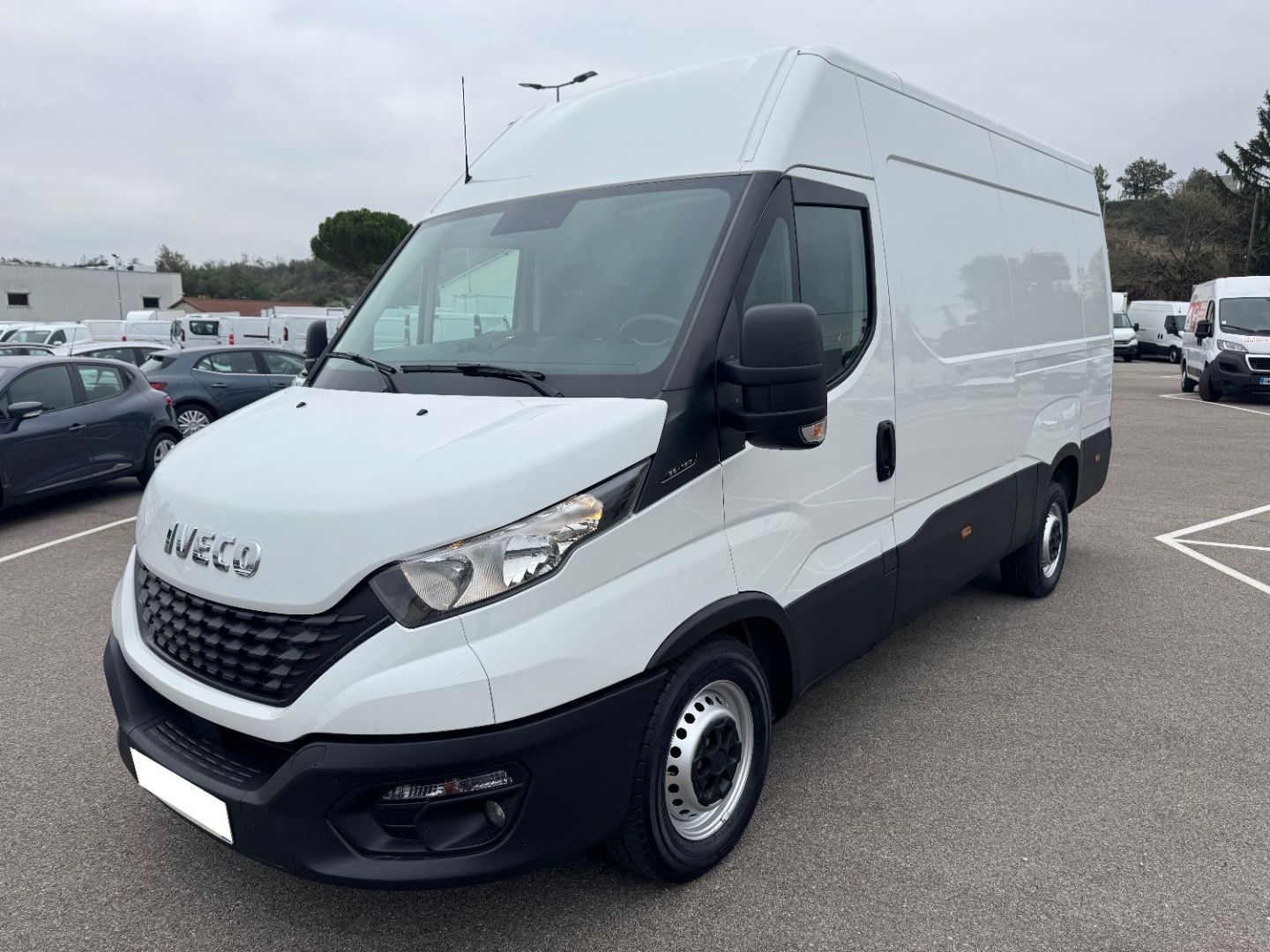 IVECO DAILY FOURGON - 35S16 FOURGON L3 (2021)