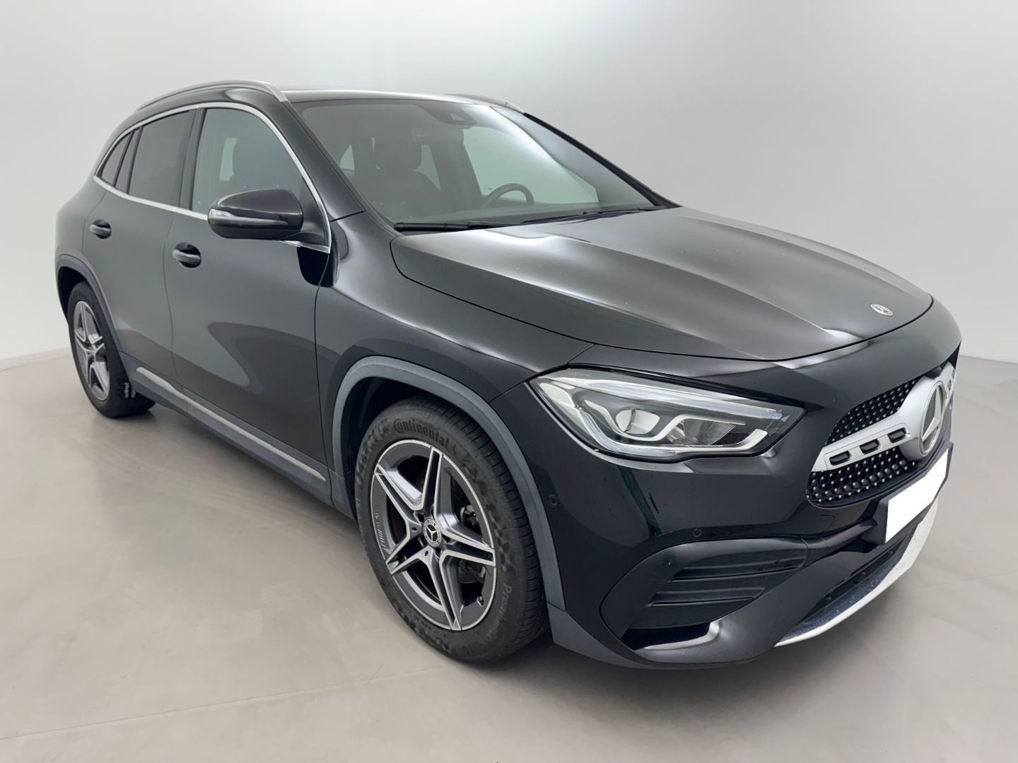 MERCEDES-BENZ GLA - 200 D AMG LINE 8G-DCT (2021)
