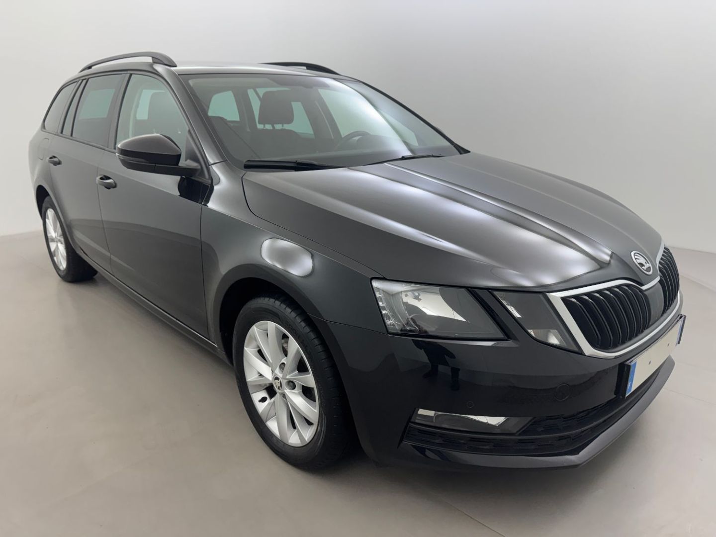 SKODA OCTAVIA COMBI - COMBI 1.6 TDI 115 AMBITION (2020)
