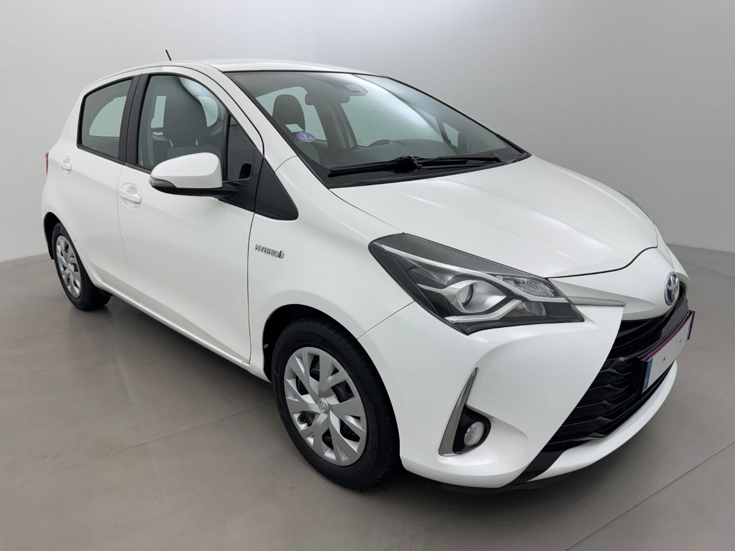 TOYOTA YARIS AFFAIRES - HYBRIDE 100H FRANCE BUSINESS (2019)