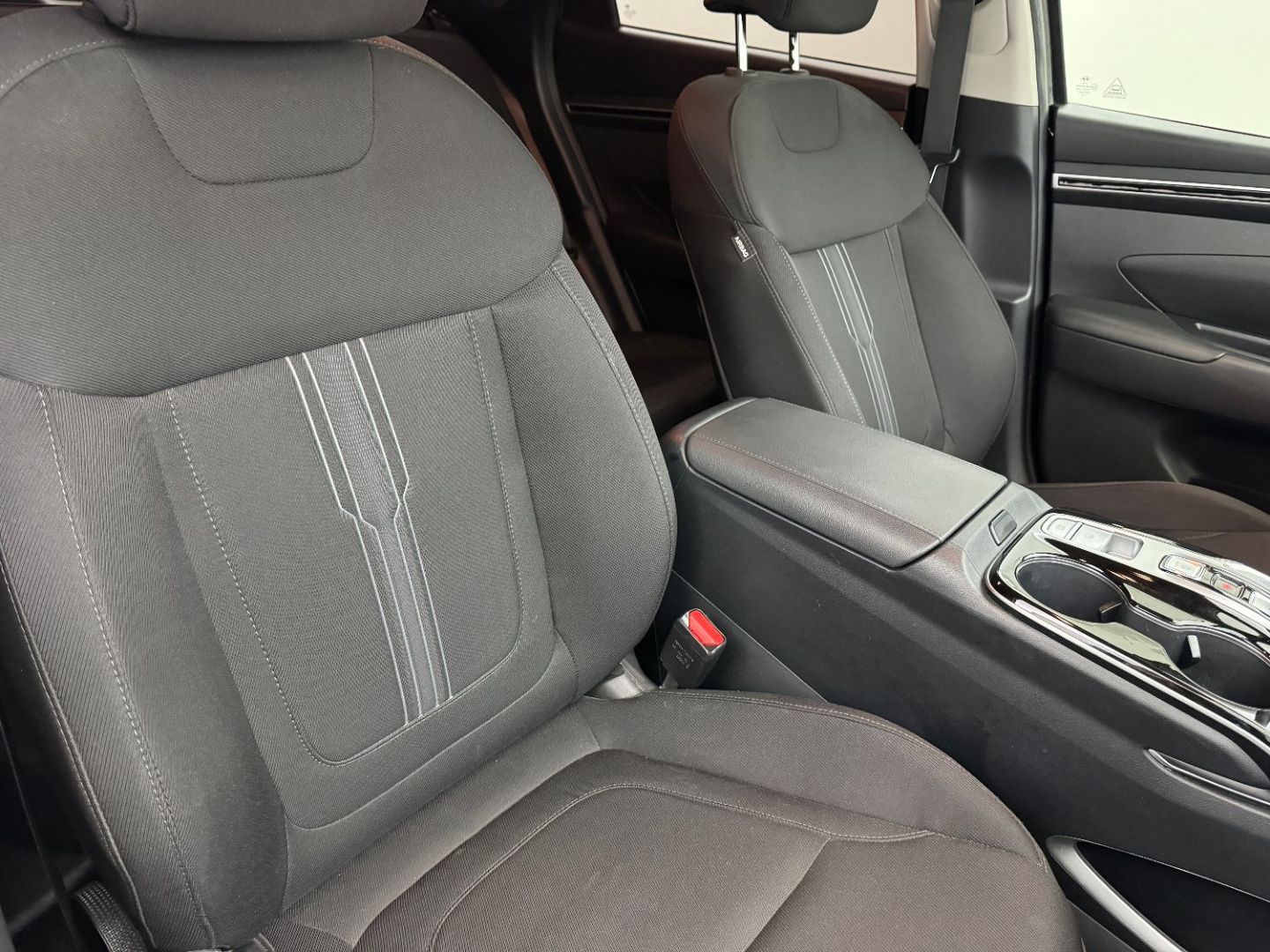 HYUNDAI TUCSON - Tucson 1.6 T-GDI 230 Hybrid Intuitive BVA6