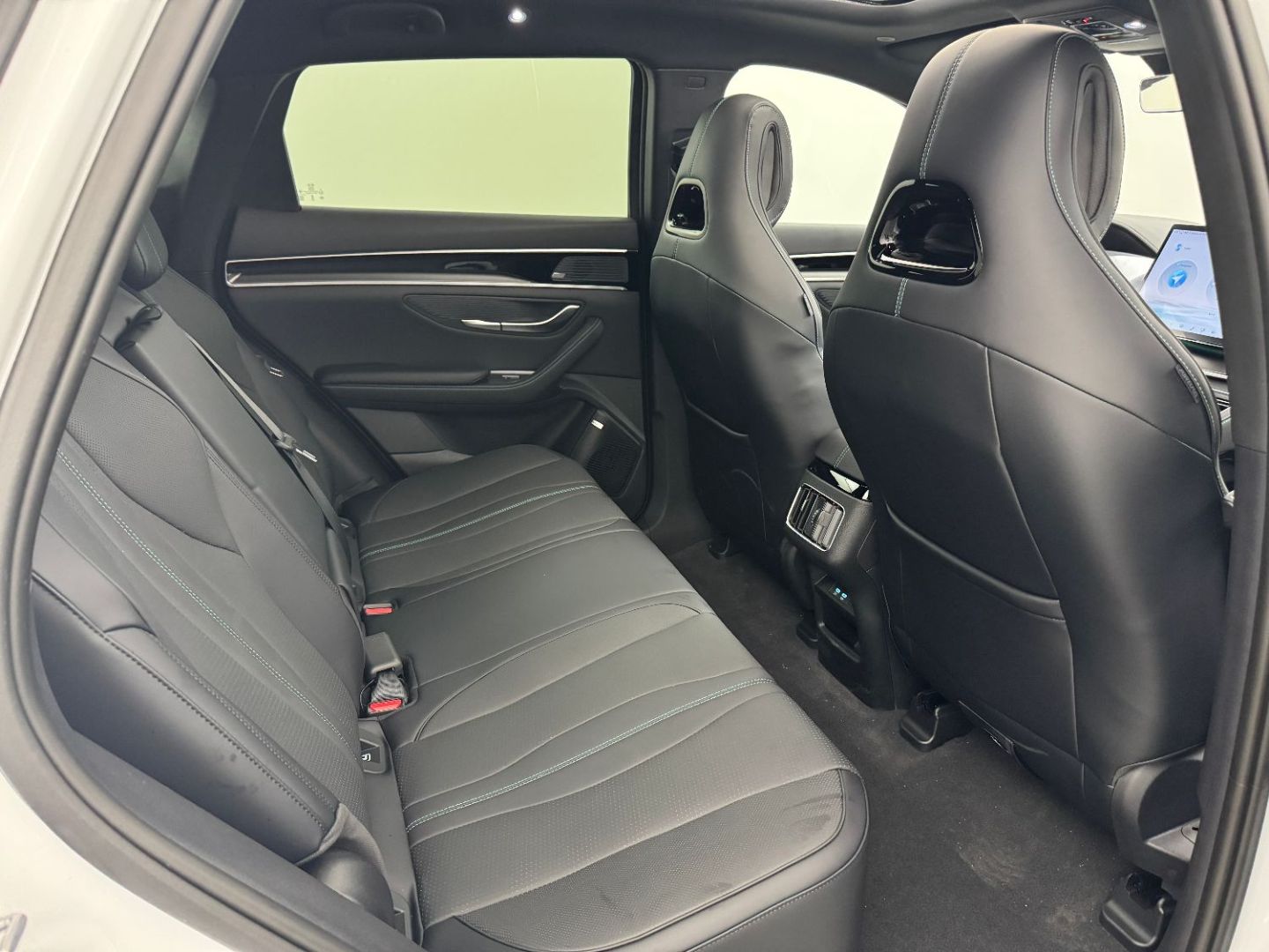 BYD SEAL U - 1.5l DM-i 218 ch PHEV Boost