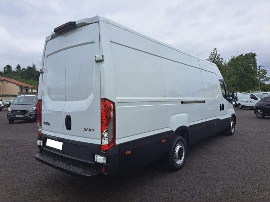 IVECO DAILY - 35S16 FOURGON L4 28000E HT