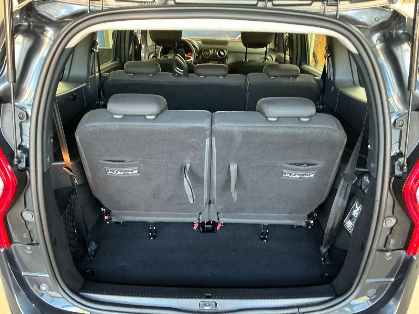DACIA LODGY - 1.3 TCe 100 FAP STREETWAY 7PL