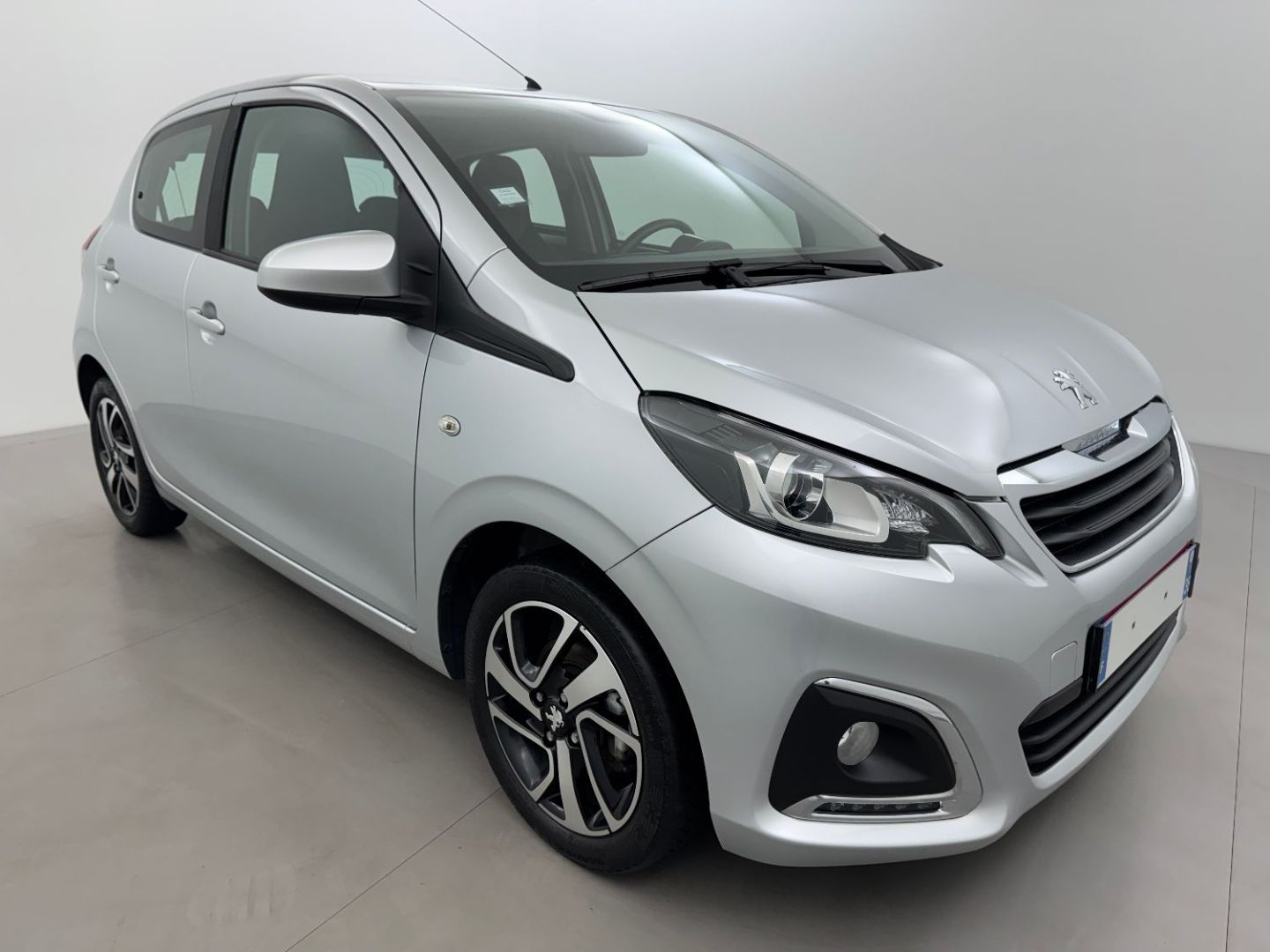 PEUGEOT 108 1.0 VTi 72 Allure 5p