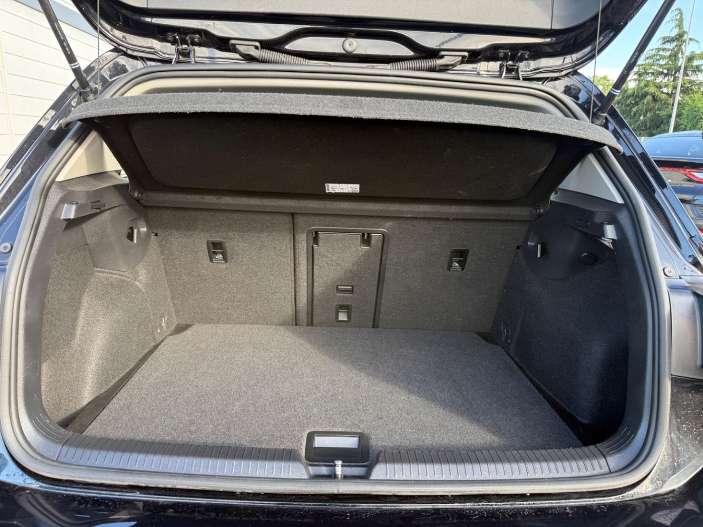 VOLKSWAGEN GOLF - 2.0 TDI 115 Life Business