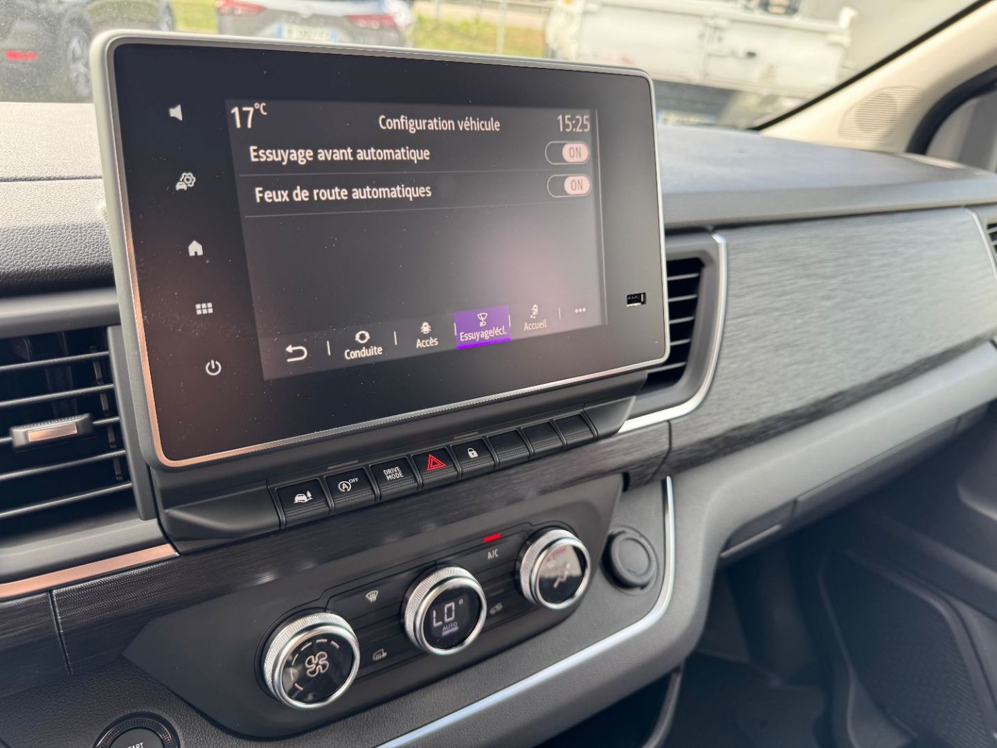 RENAULT RENAULT TRAFIC CABINE - L2H1 3T BLUE DCI 170 BVA9 EXCLUSIVE 5PL