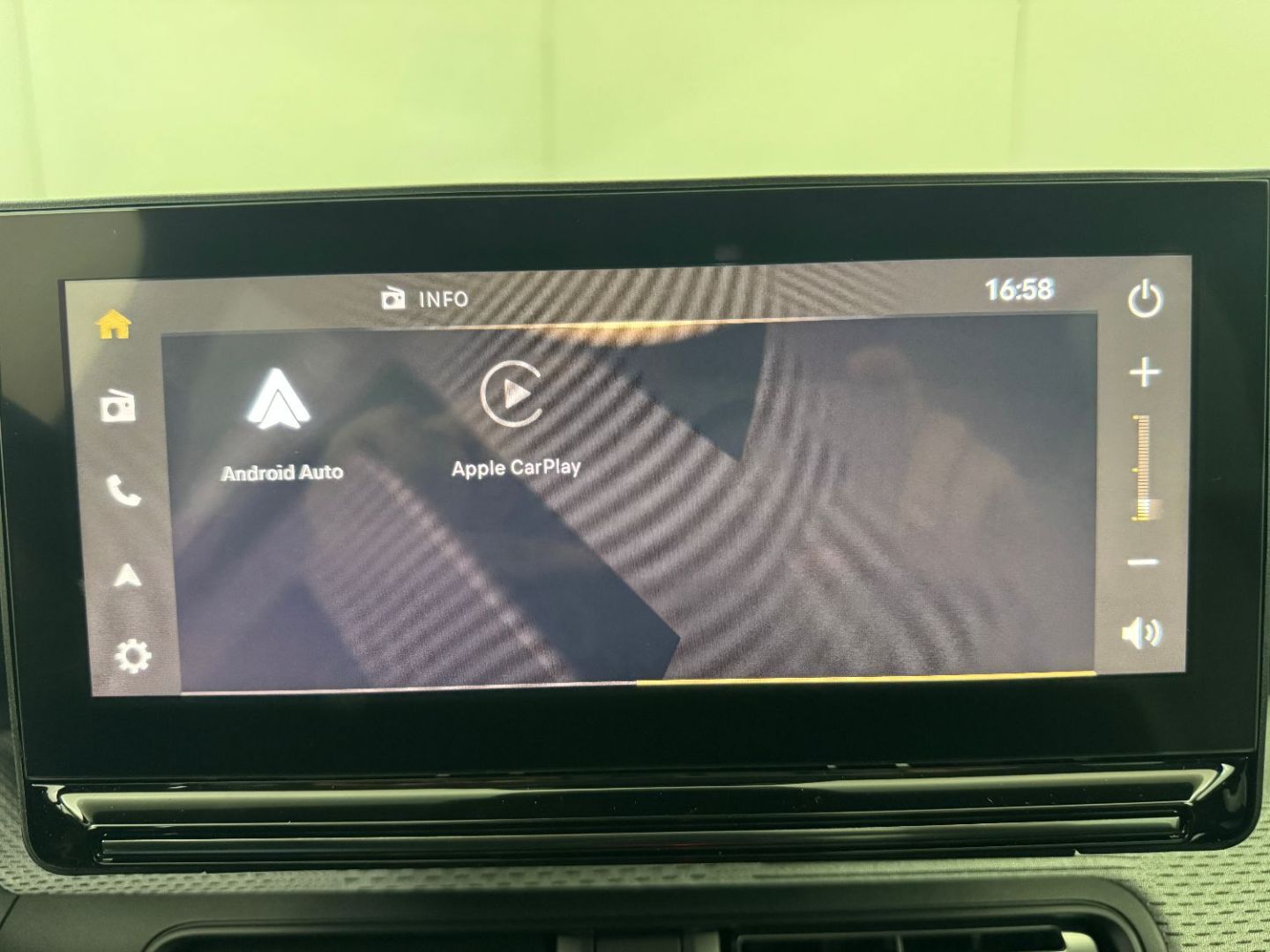 CITROEN C3 AIRCROSS - 1.2 Hybride 145 Max e-DCS6 7 PL