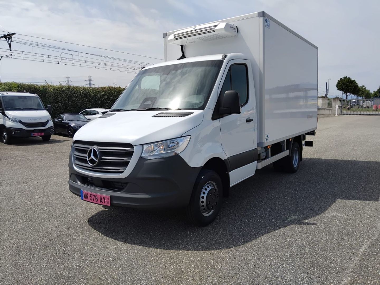 MERCEDES-BENZ SPRINTER FRIGORIFIQUE 517 CDI 9G-TRONIC CAISSE ISOTHERME LECAPITAINE