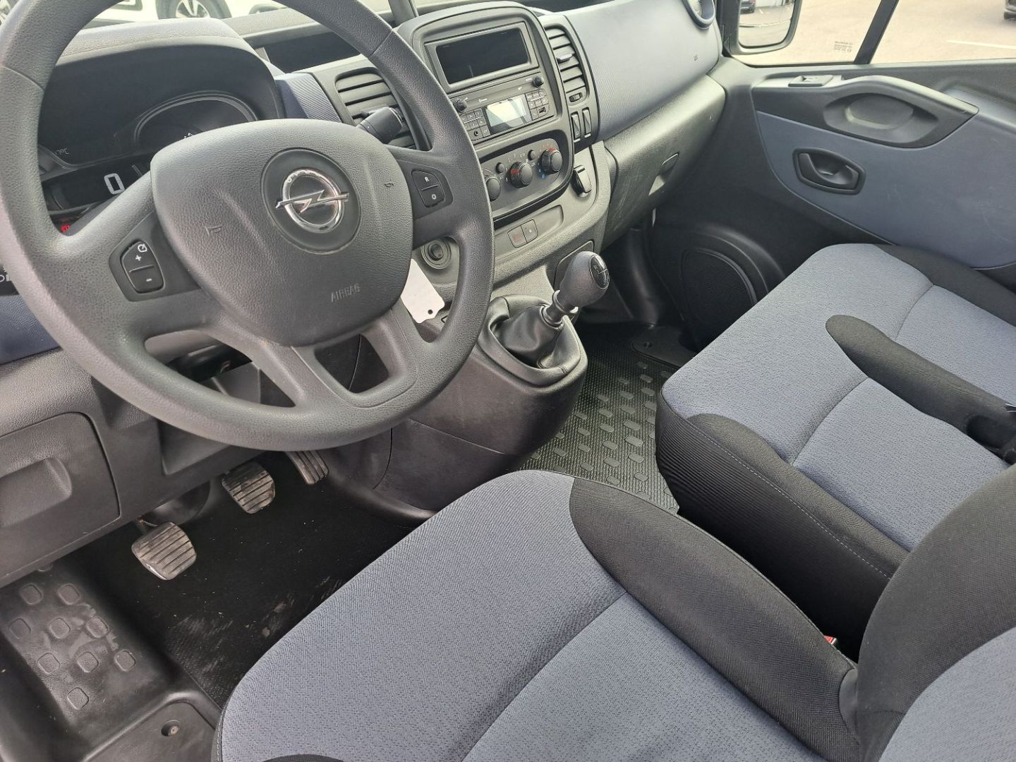 OPEL VIVARO FOURGON - L1H1 1.6 CDTI 95