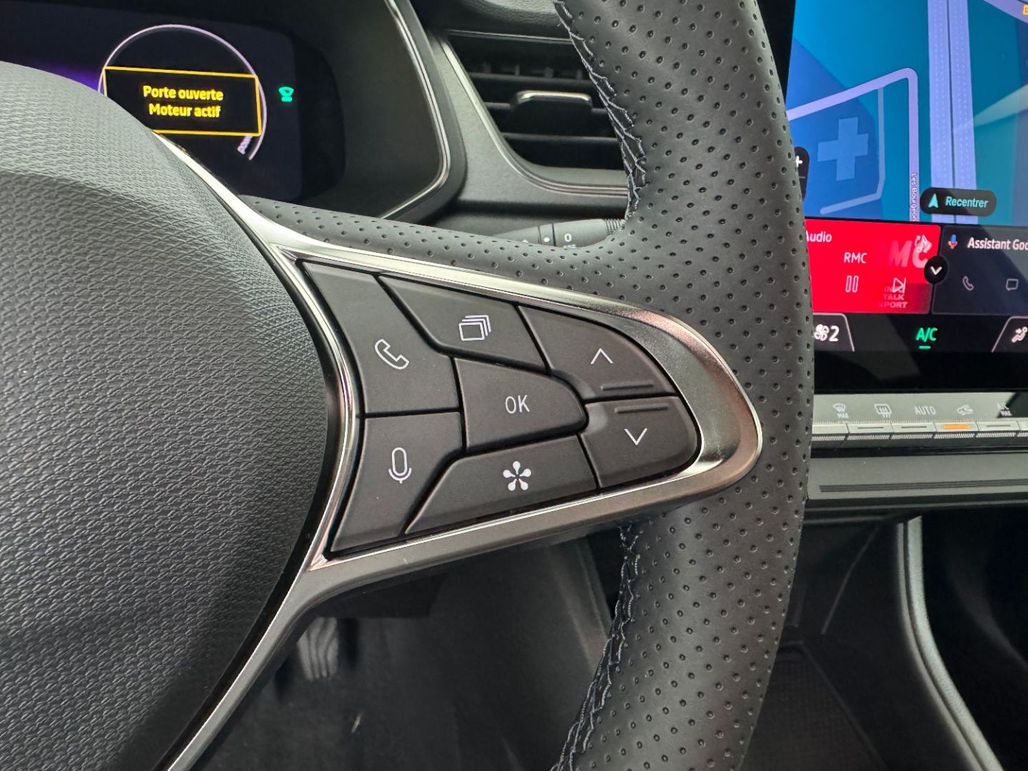 RENAULT CAPTUR - E-Tech full hybrid 160 ch Techno
