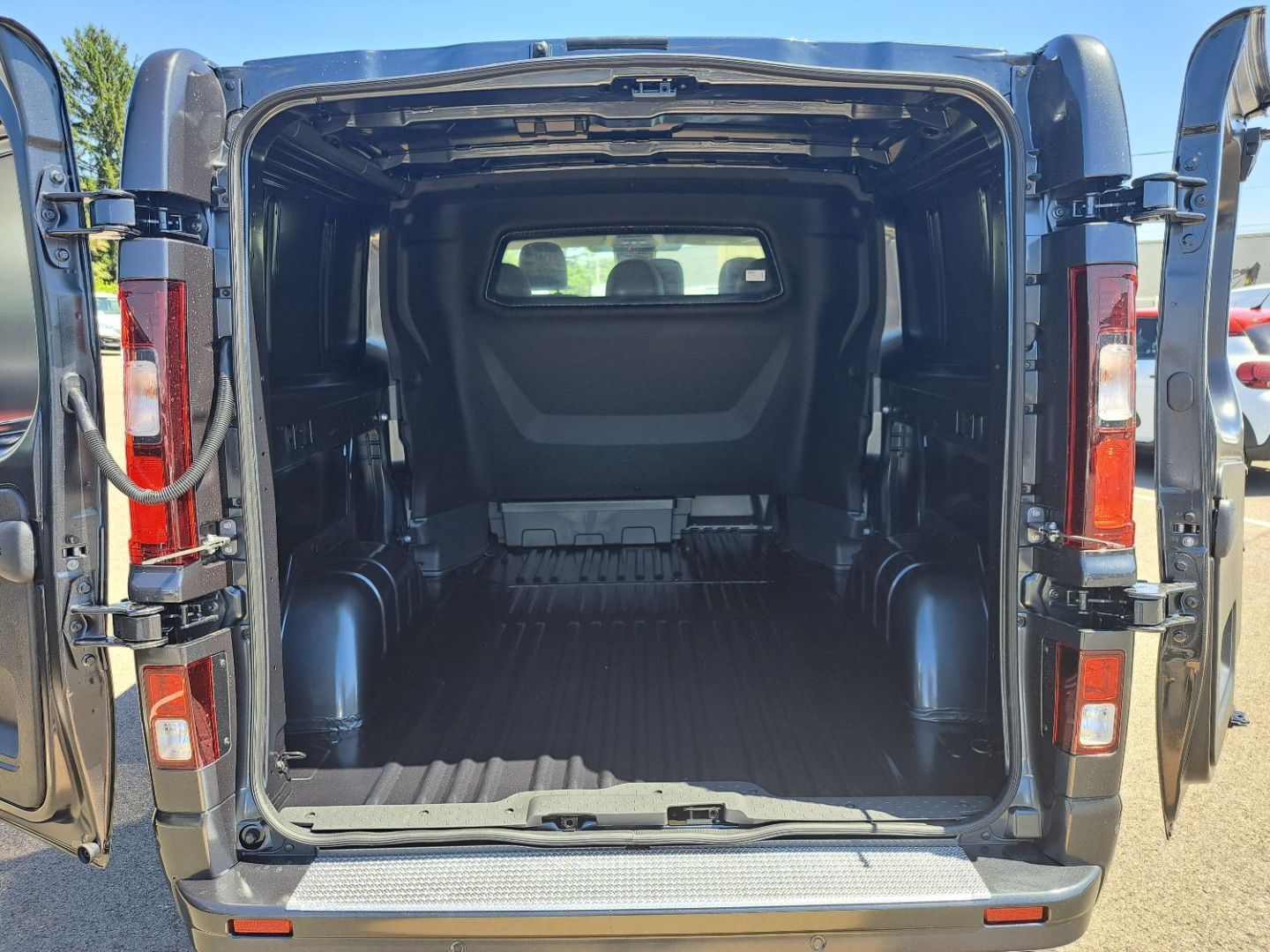 RENAULT RENAULT TRAFIC CABINE - L2H1 3T BLUE DCI 170 BVA9 EXCLUSIVE 5PL