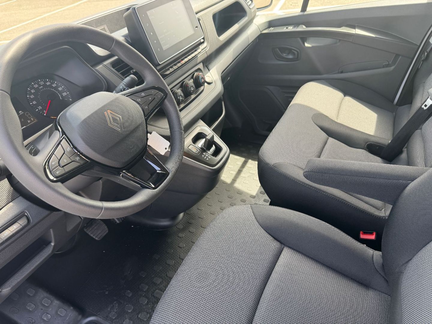 RENAULT TRAFIC FRIGORIFIQUE - 2.0 BLUE DCI 150 L2H1 ADVANCE BVA9