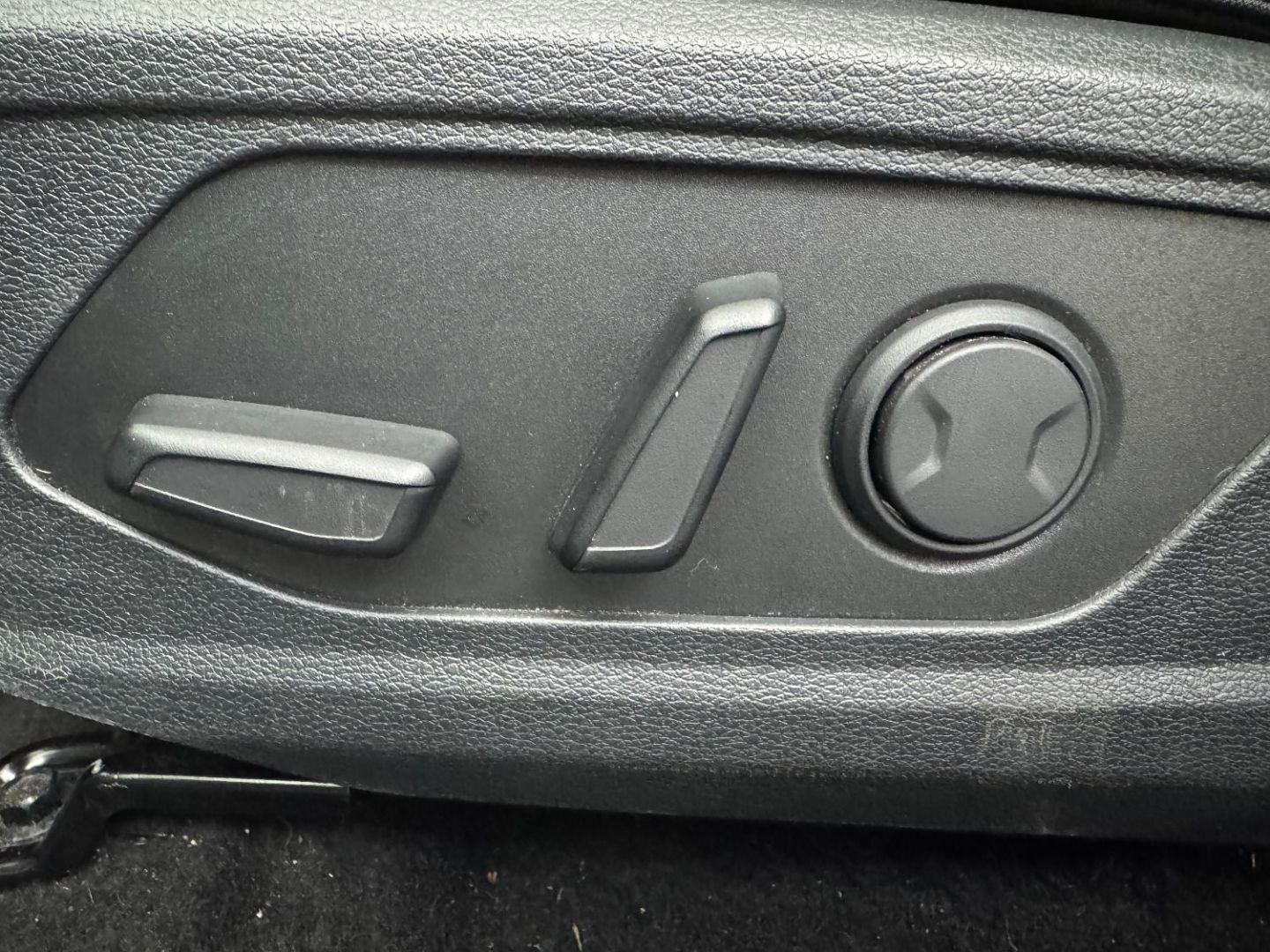 KIA SPORTAGE - 1.6 T-GDi 265 Hybride Rechargeable GT LINE 4x4 PREMIUM BUSINESS BVA6