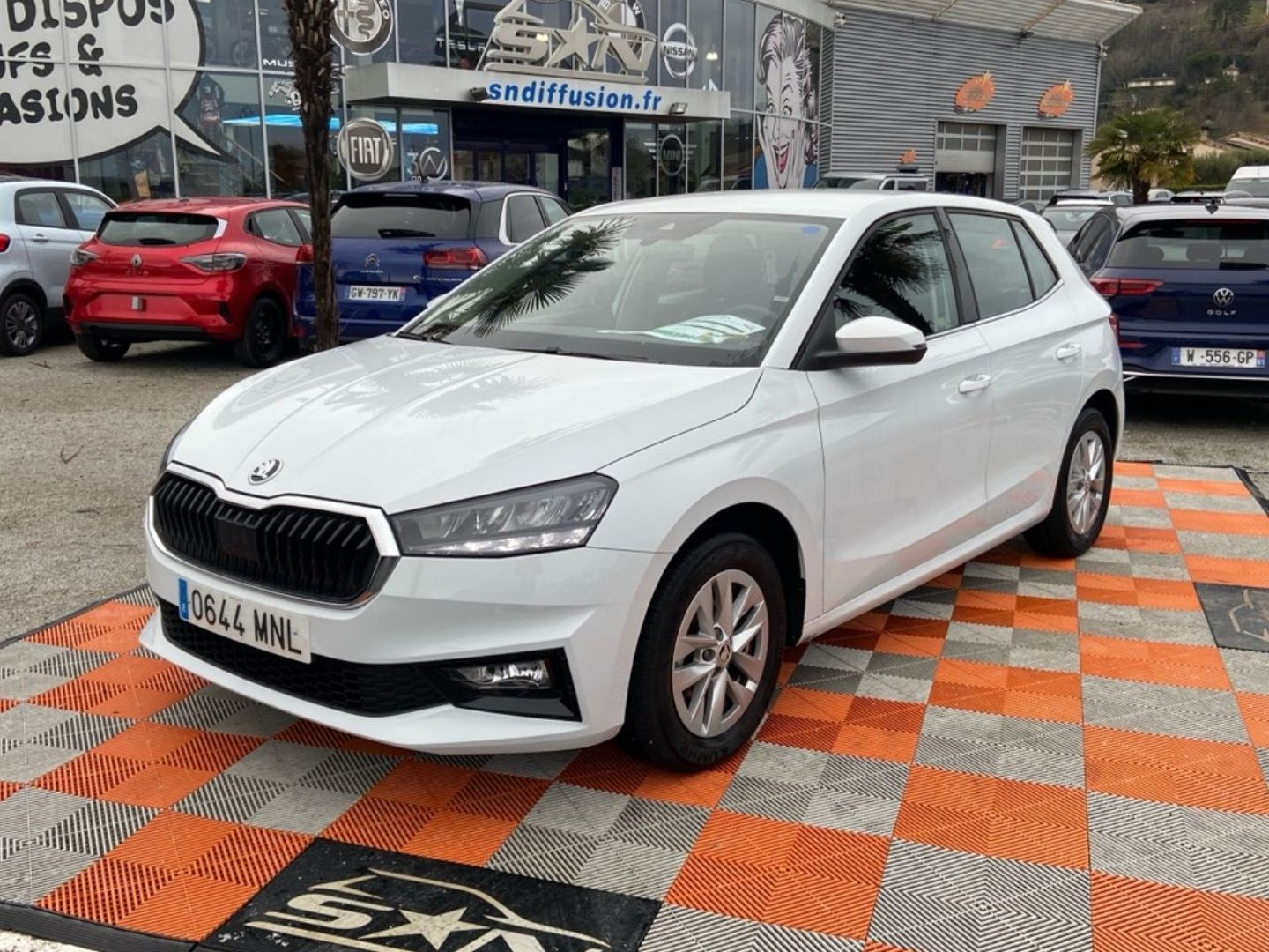 SKODA FABIA 1.0 TSI 95 AMBITION Ecran 8" JA 15"