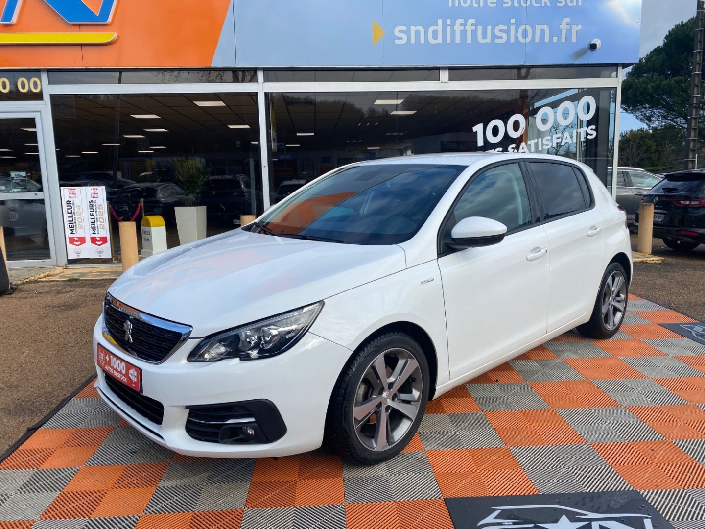 PEUGEOT 308 - 1.5 BLUEHDI 130 BV6 STYLE