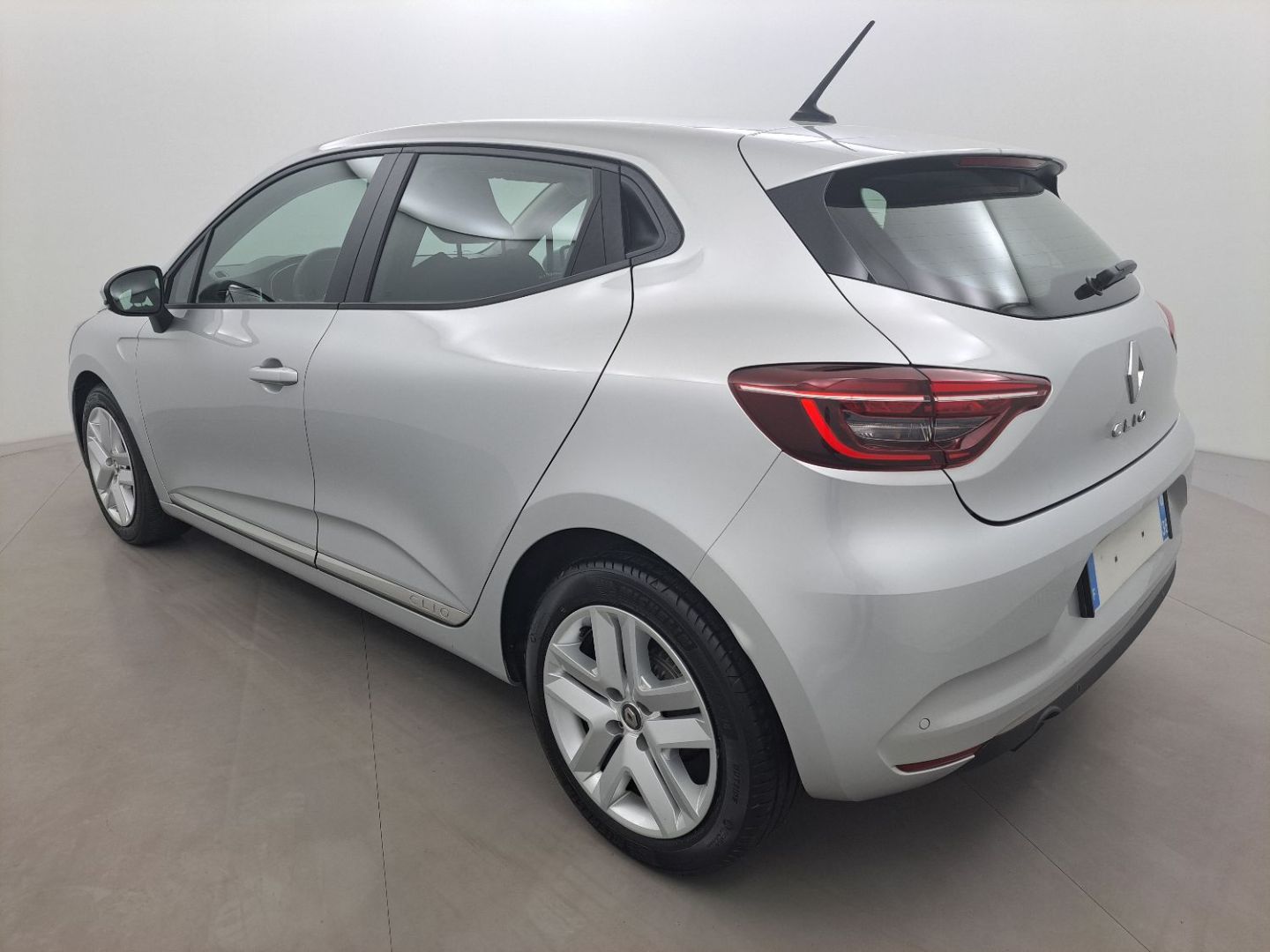 RENAULT CLIO V - 1.0 TCe 100 BUSINESS