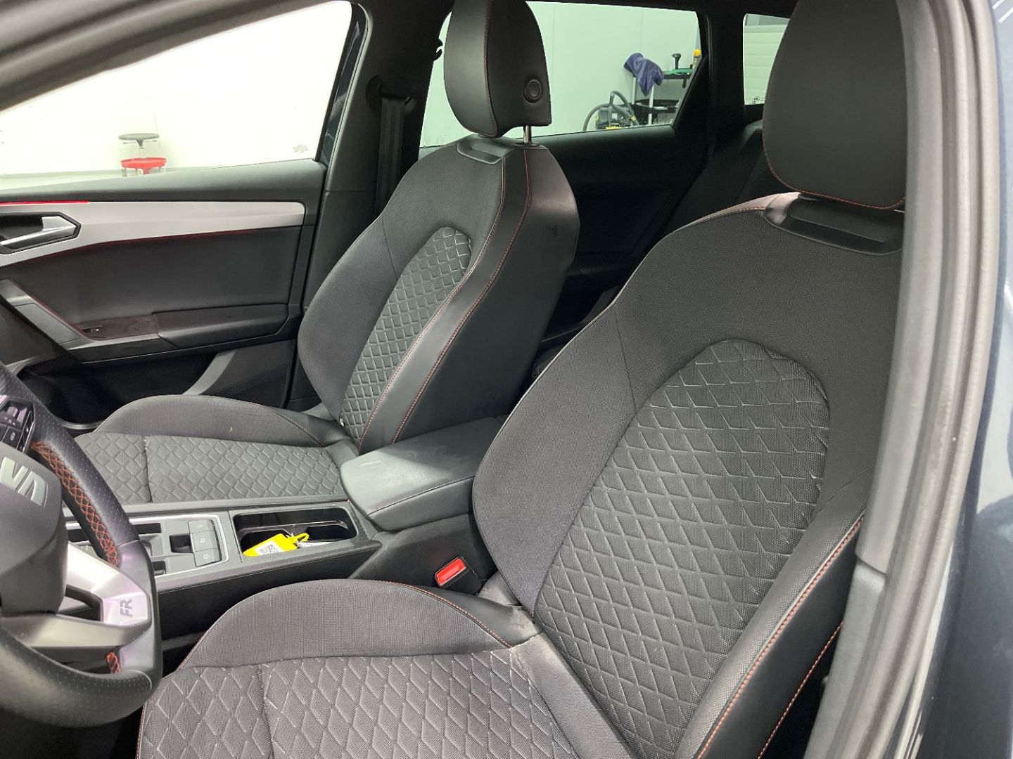 SEAT LEON SPORTSTOURER - Sportstourer 2.0 TDI 150 FR Business DSG7