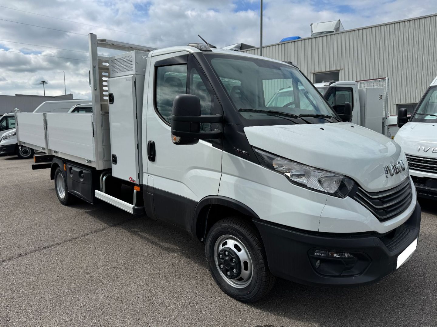 IVECO DAILY BENNE - 35C16 160CV 3L ALUMINIUM 4M